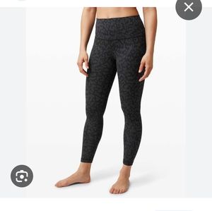 Lululemon leggings